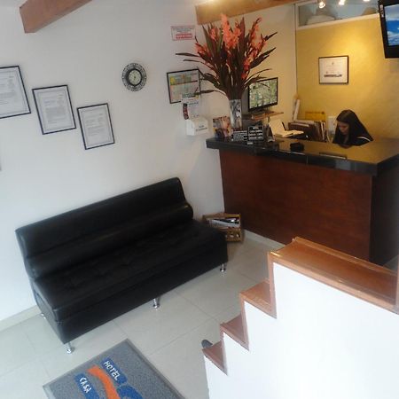 Hotel Casa Sarita Bogotá Exteriör bild