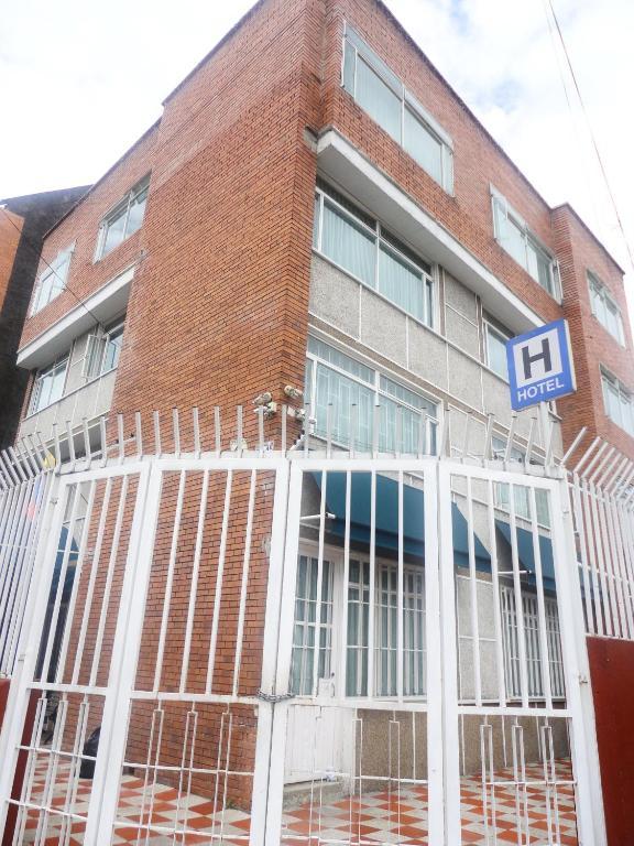 Hotel Casa Sarita Bogotá Exteriör bild